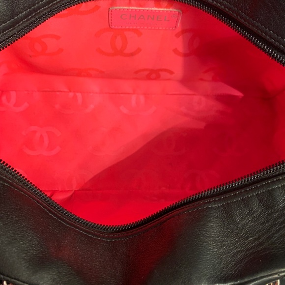 Chanel Handbag - Picture 5 of 8